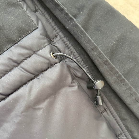 Canada Goose Black Puffer Jacket with Fur Hood PETITE SMALL - Picture 11 of 14